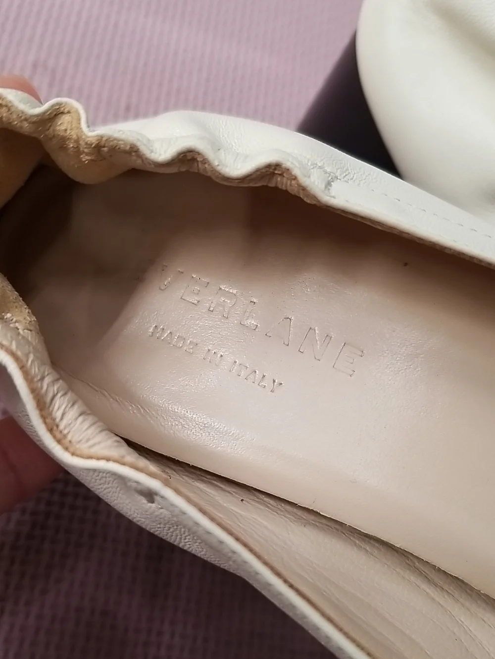 Everlane Off-White Leather Shoes with Elastic Back